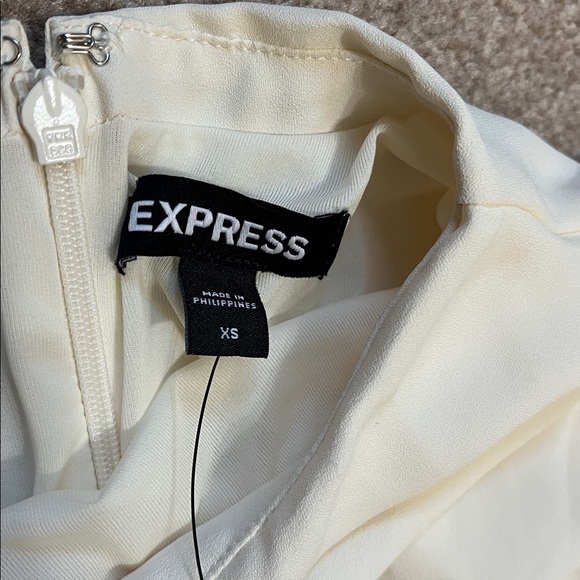 Express NWT Ivory High Mock Neck Modest Sheath Dress Size XS - Picture 6 of 12